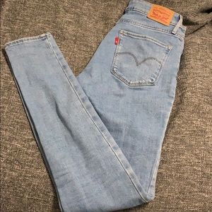 Levi’s High Rise Skinny Jeans